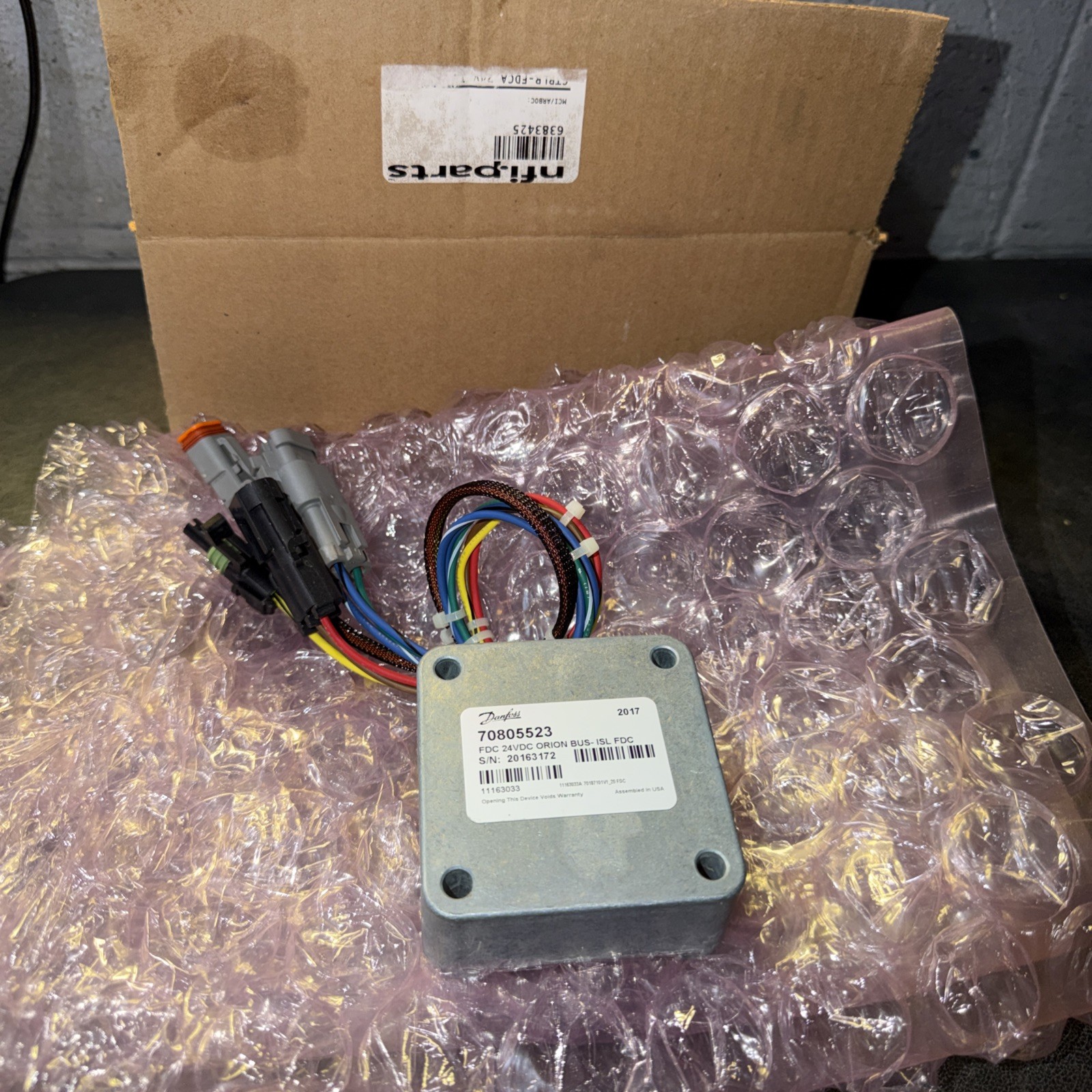 Sauer Danfoss 1091178 70805523 24V Transit Fan Drive Control w/PWM Input