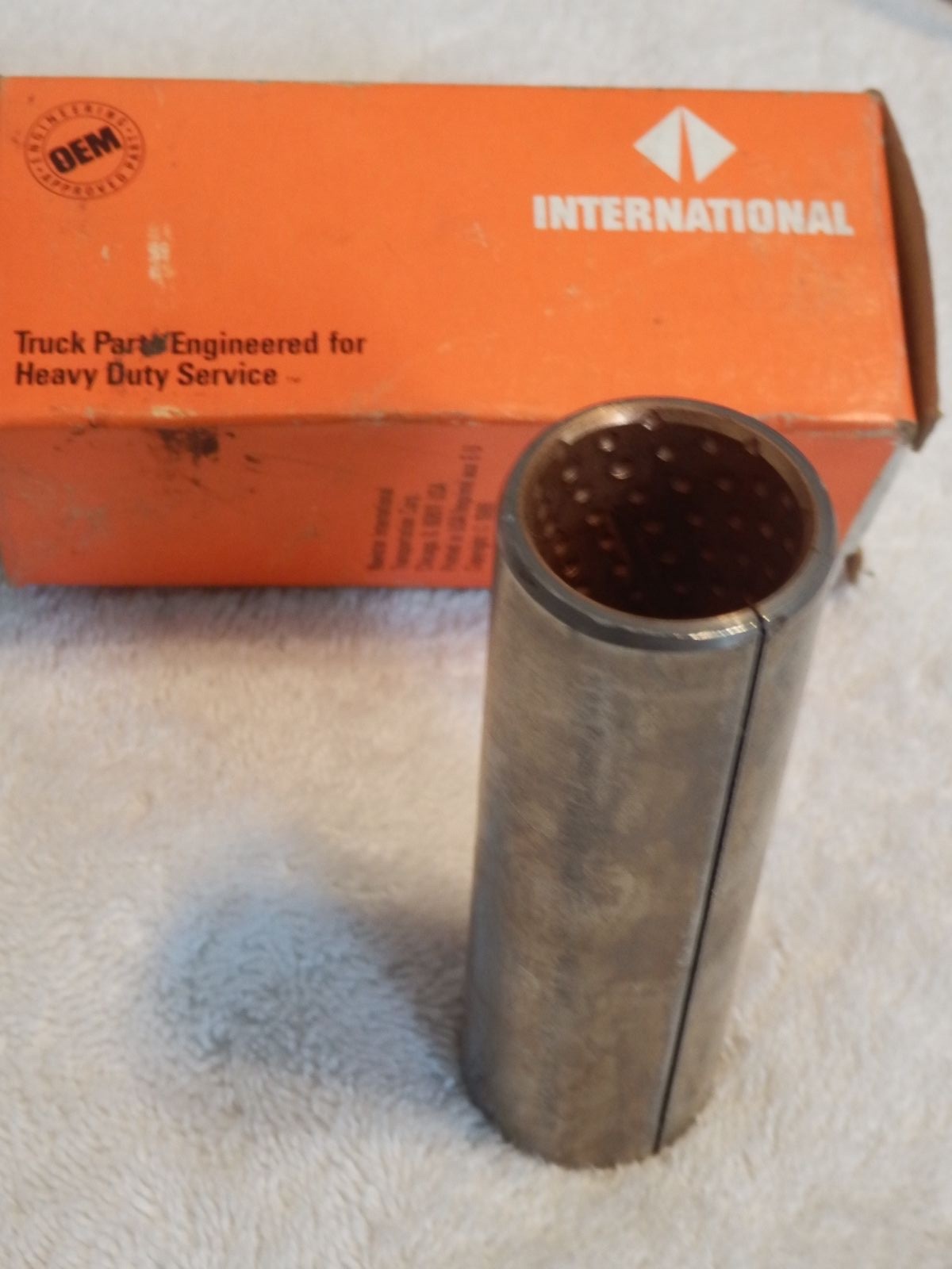 O.E.M. SPRING PIN BUSHING INTERNATIONAL 472480C1