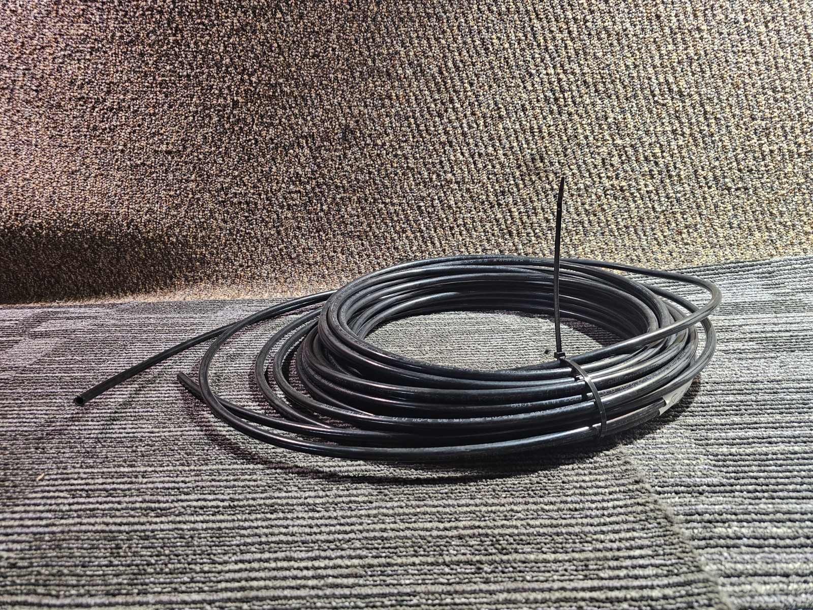 50FT Tramec Sloan Air Brake Hose 3/8″ Fixed 3/0″ OD Black