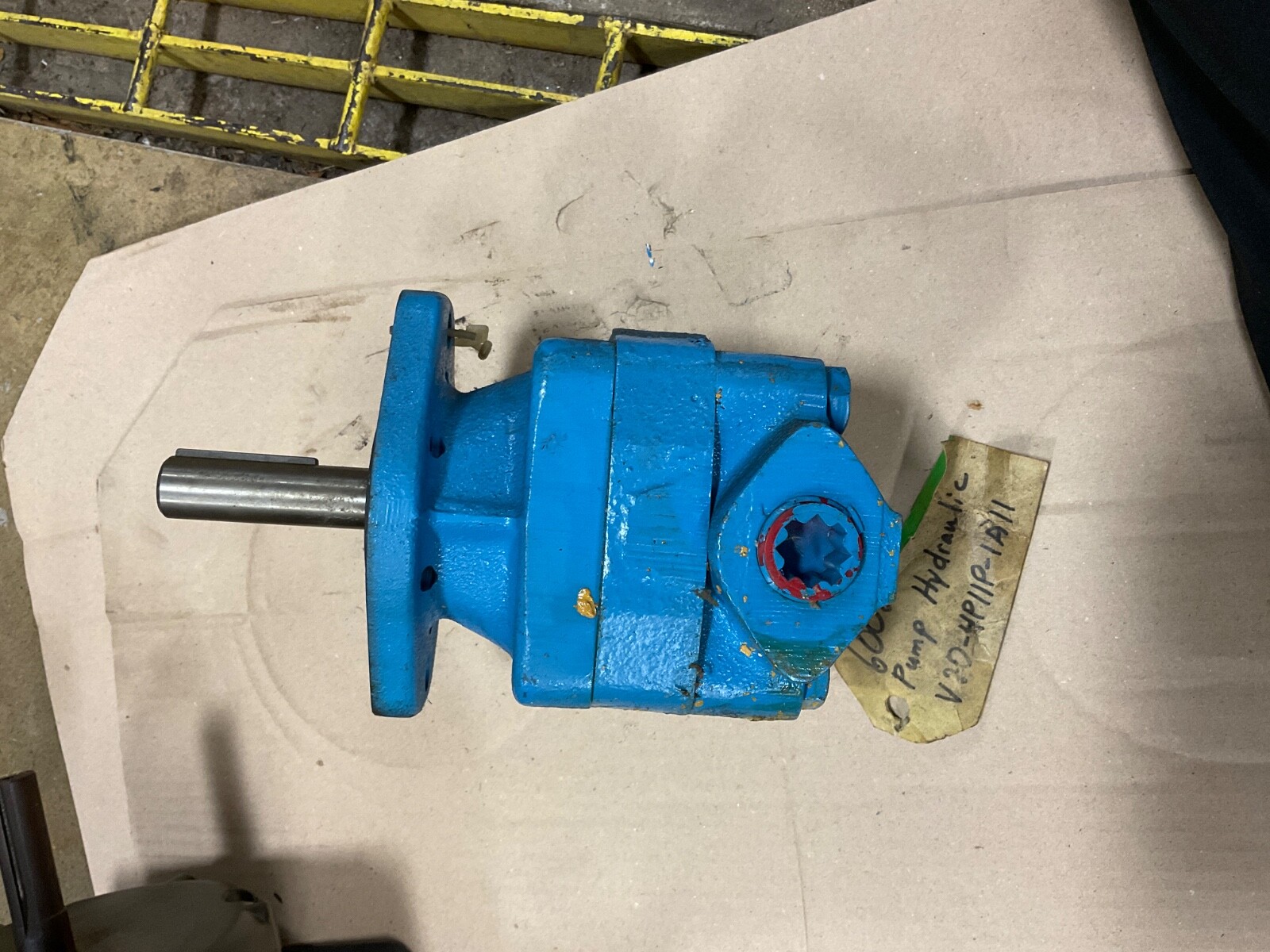 372617-3 VICKERS V20 HYDRAULIC MOTOR SINGLE VANE PUMP CW V201P11P1C11