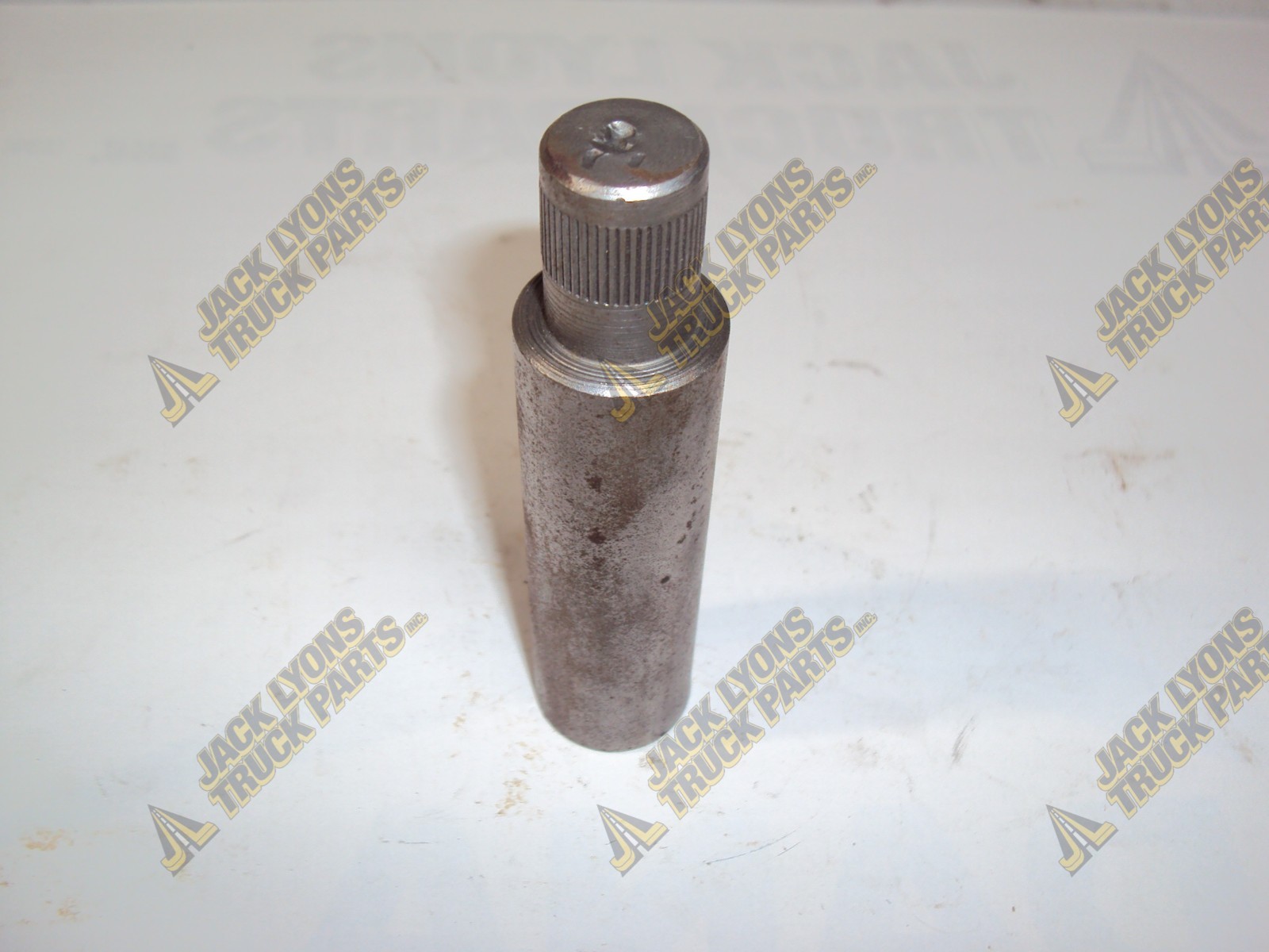 113801 New Eaton Dana Spicer SH FORK SHAFT AY – OEM