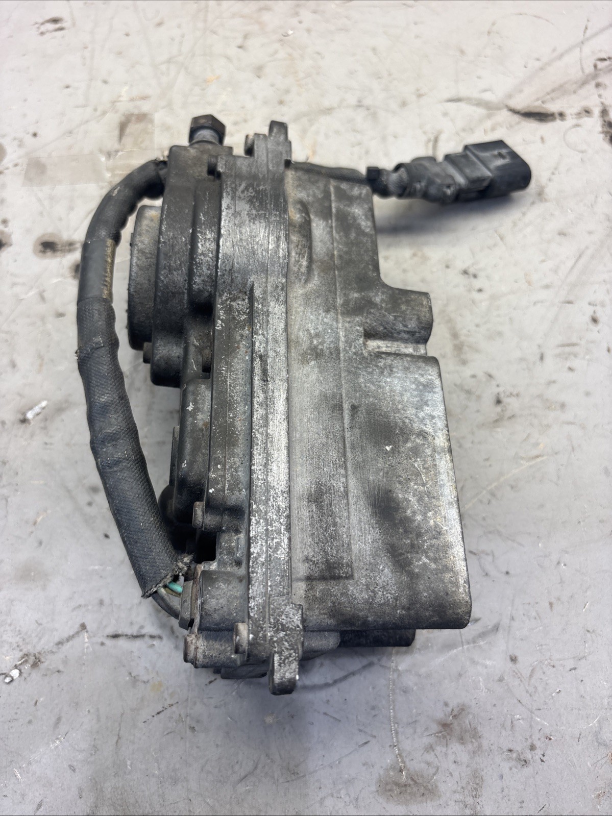 Paccar MX 13 EPA 13 Turbo Actuator VGT E13 10R 03 12572