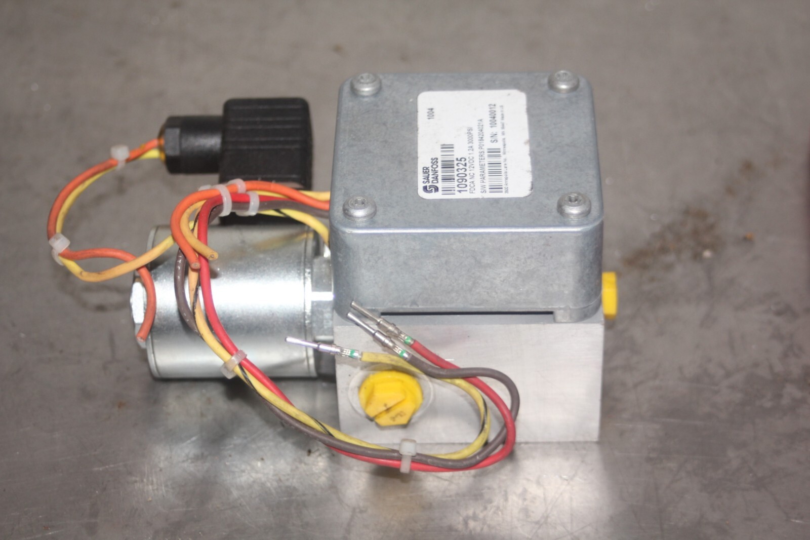 Sauer Danfoss Electric Control Fan Assy. 1090325