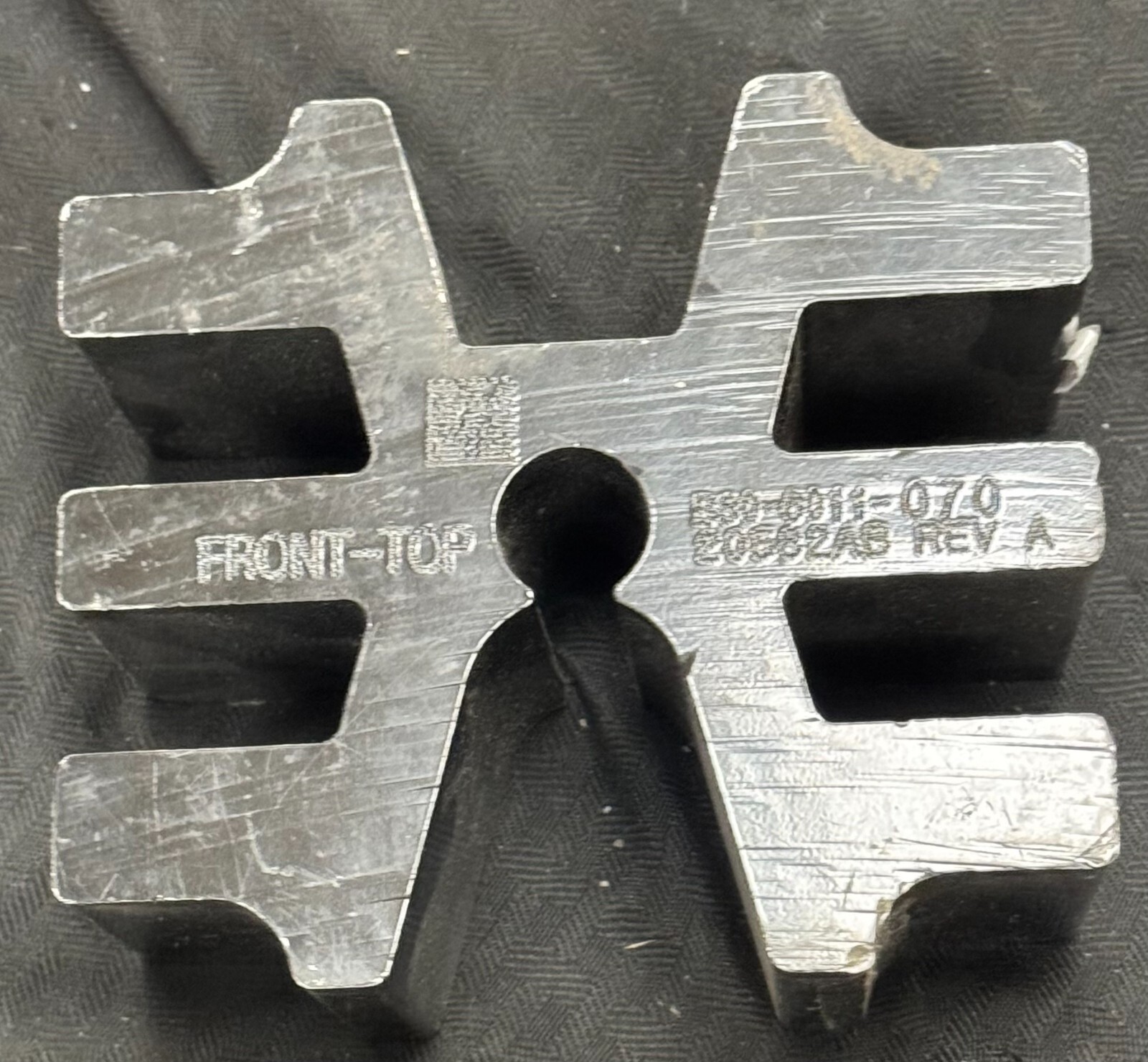 Paccar Front Axle Spacer Block B80-6011-070, 16537AA