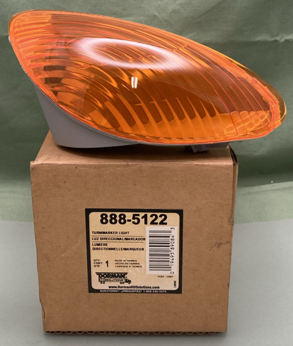 New Genuine Dorman 888-5122 Turn/Marker Light