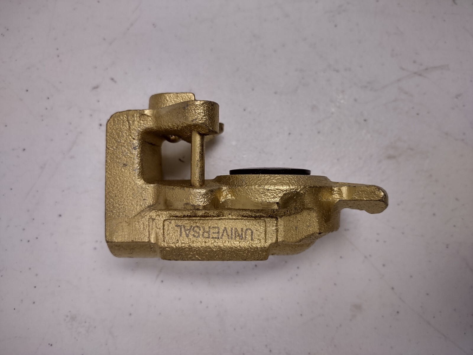 LOT OF 10 Velvac 035031 Iron Universal Gladhand with Black Polyurethane Seal