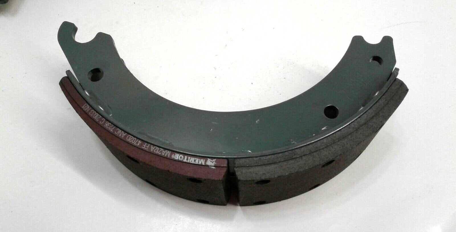 Meritor Platinum Shield III SMA2124702QP Brake Shoes BRK19724973 Set Of 2