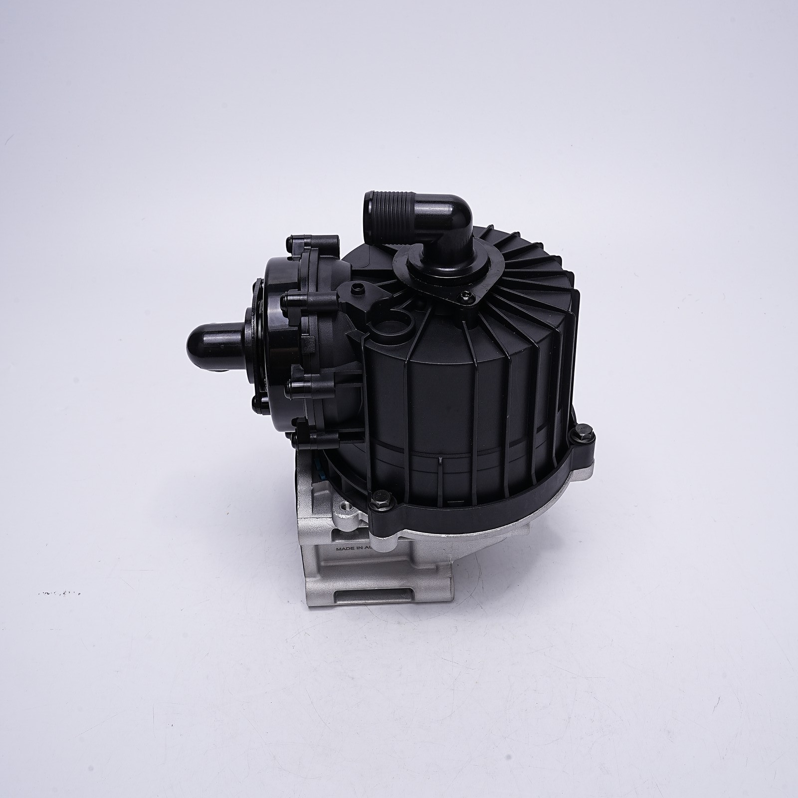 Oil Crankcase Ventilation Separator For Volvo D13 MP8 21122541 20499419 Truck