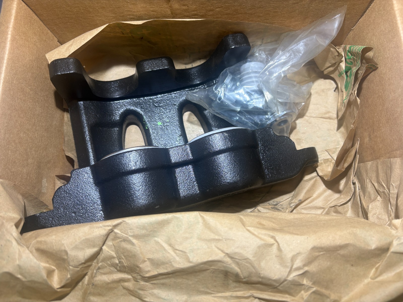 2 COUNT FLT308100 Fleetrite Brake Caliper 66mm w/2.6″Diameter Bosch Pin Slider