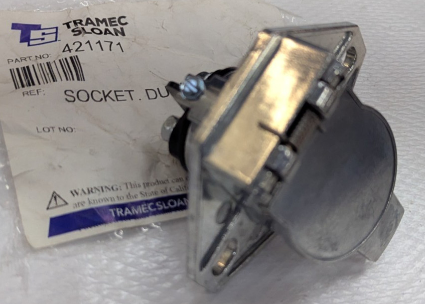 421171 Tramec Sloan Dual Pole Socket Horizontal Zinc Receptacle Power Supply