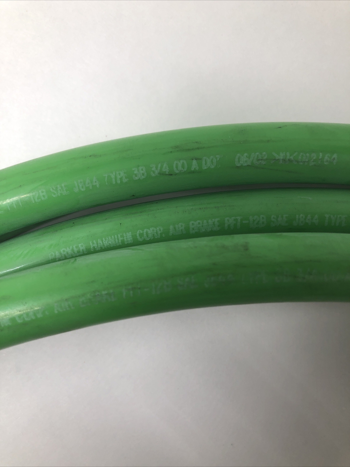 Parker Hannifin PFT-12B SAE J844 Type 3B 3/4 OD Green Hose – 25 ft