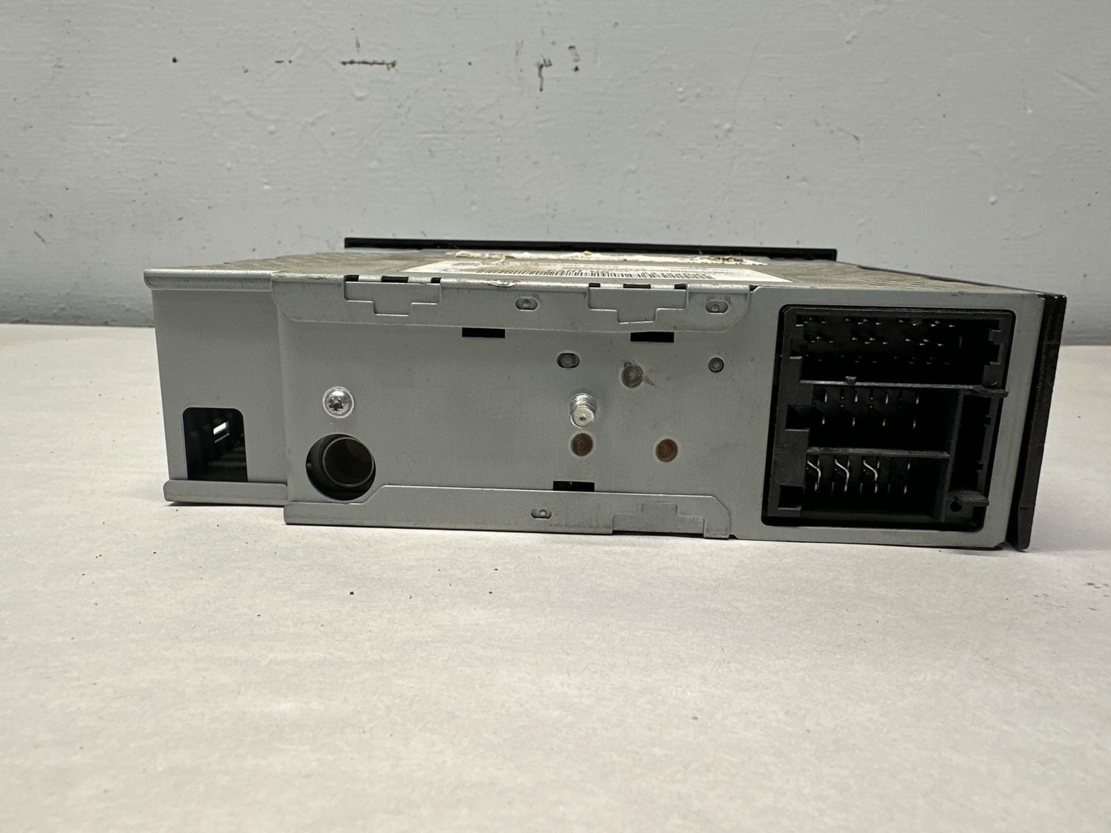 International PROSTAR CD PLAYER A/V Equipment (Radio), DELPHI | P/N 24122097