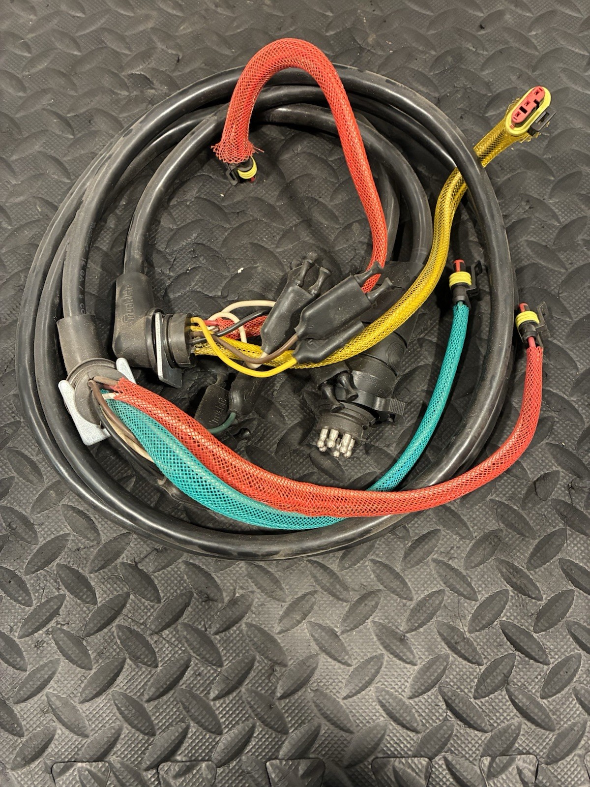*NEW/Other* Truck-Lite Turn Signal Harness P/N: 88930 (TAG# 16332)