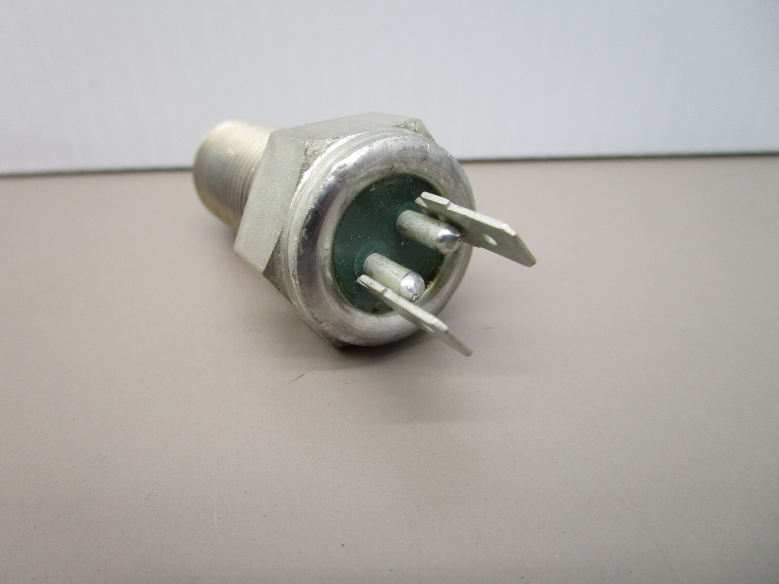 Voith Transmissions 90.1265.13 Inductive Pickup Sensor VDO 06.18