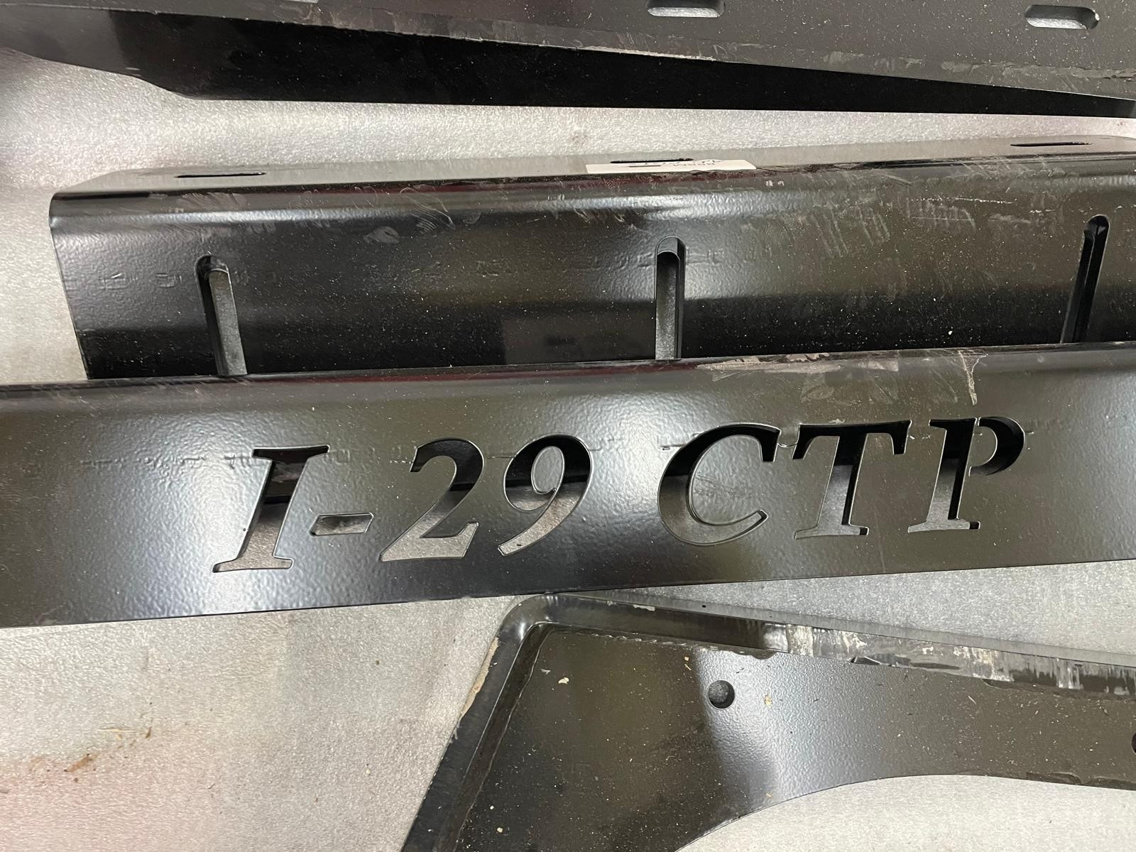 I-29 Custom Truck Parts Fender Kit For Kenworth W900 Semi-truck (No Fenders)