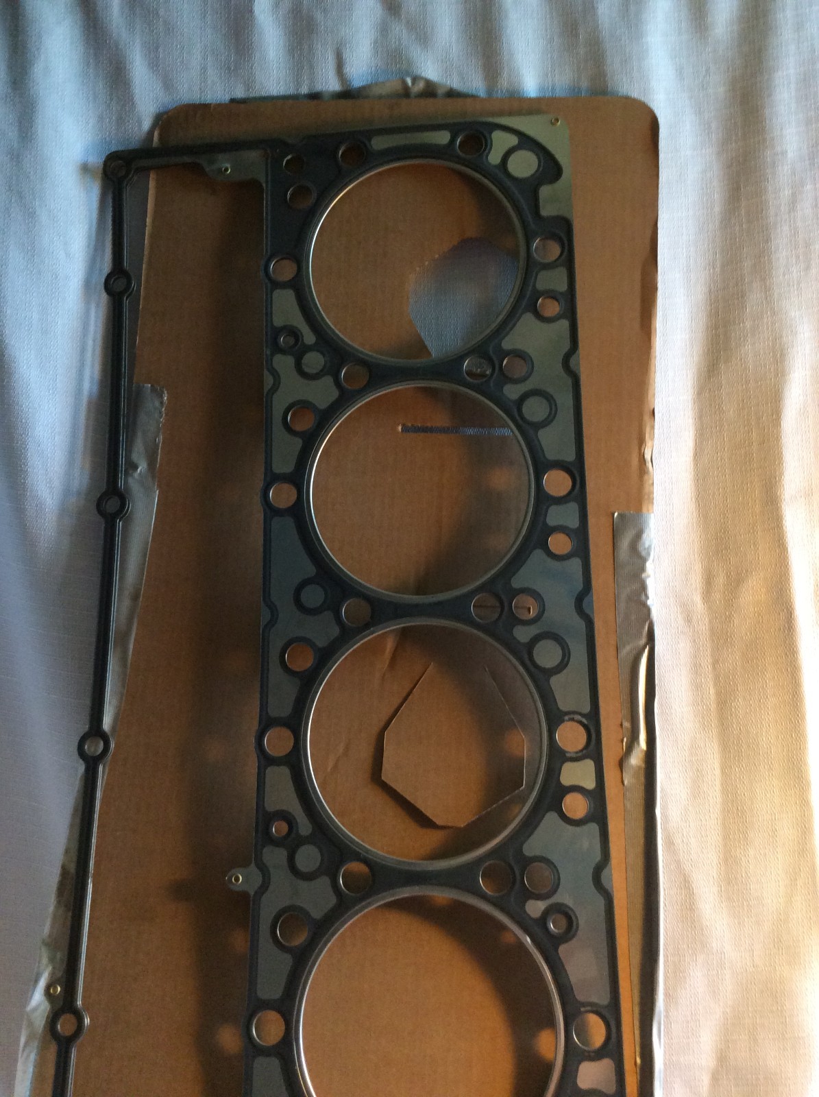 Upper Cylinder Head Gasket Kit for Caterpillar C15. #331165 Ref# 2226727 2486740