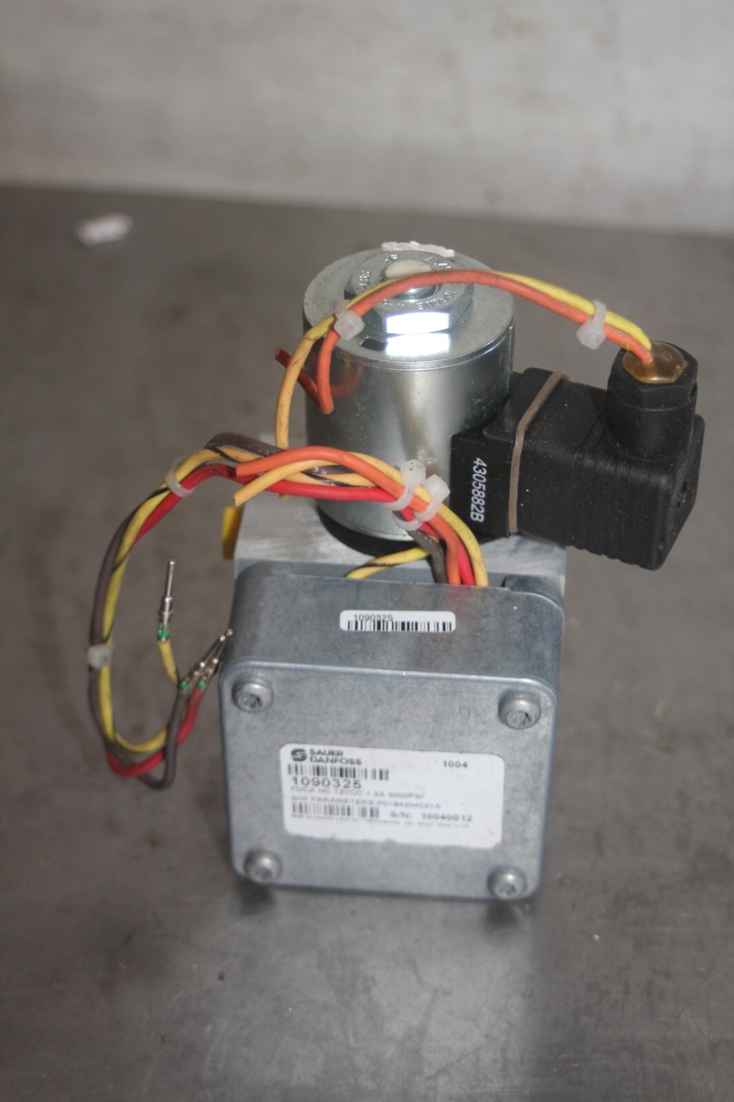 Sauer Danfoss Electric Control Fan Assy. 1090325