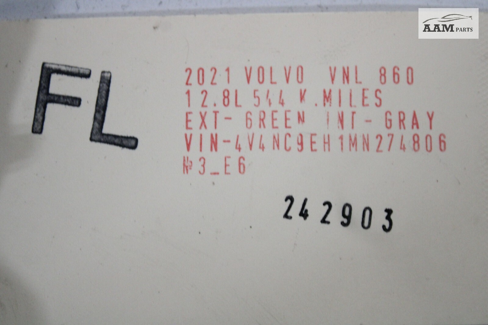 18-24 VOLVO VNL 860 FRONT LEFT ABS HEIGHT LEVELING CONTROL VALVE W/ BRACKET OEM