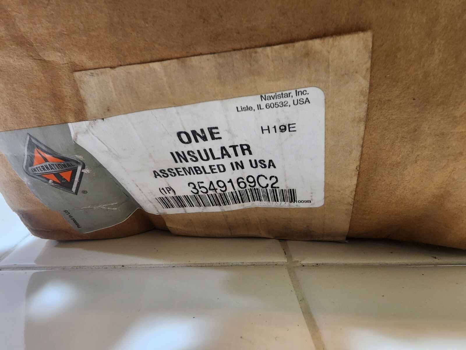 International Navistar 3549169C2 Genuine Rear Engine Mount Insulator Brand New