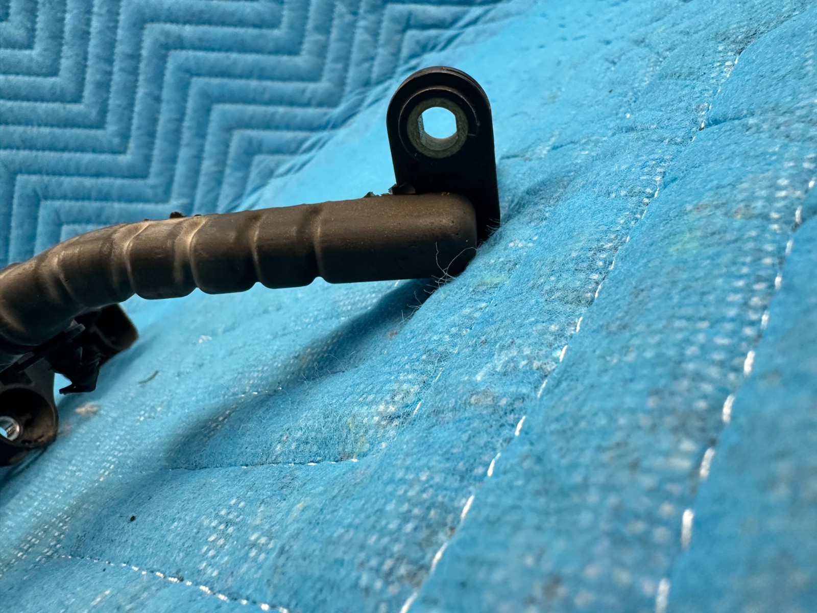 OEM Eaton 10001792 Speed Sensor for Cummins Endurant Transmission