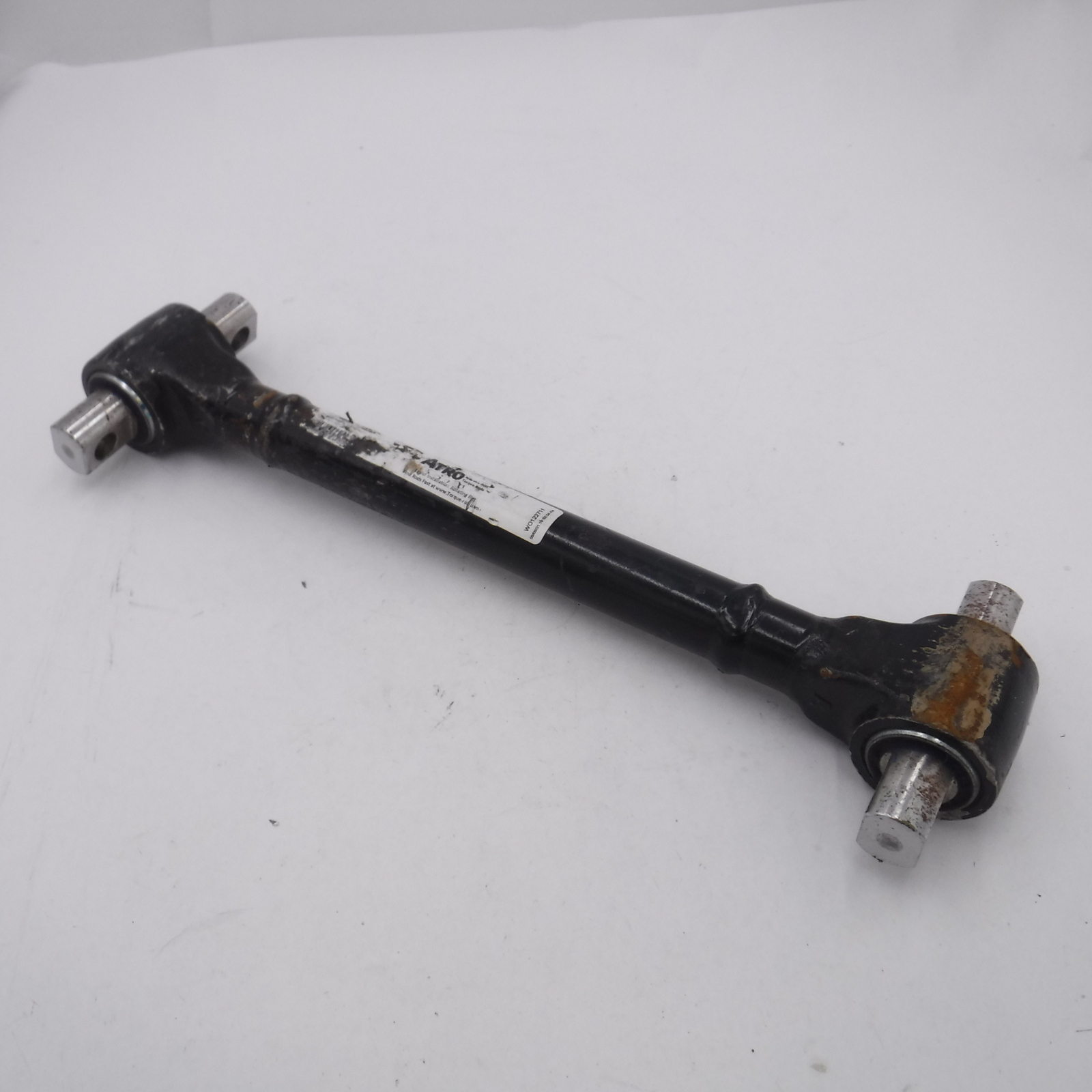Atro TR55-41117 Torque Rod 18-1/8″ Center to Center for Freightliner Internation