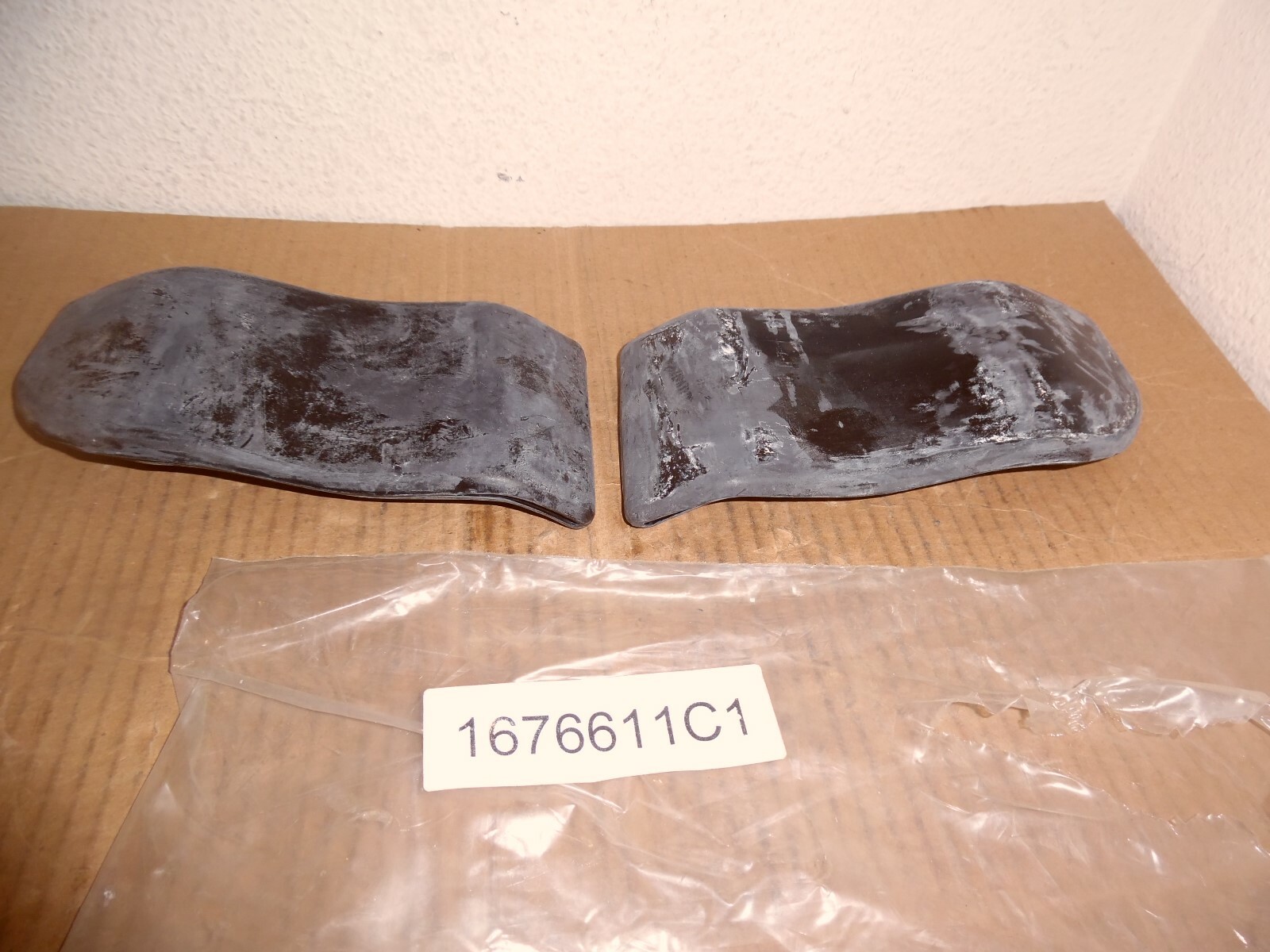International / Fleetrite 1676611C1 SET, HOOD GLOVE COVER QSP90 New Fast Ship