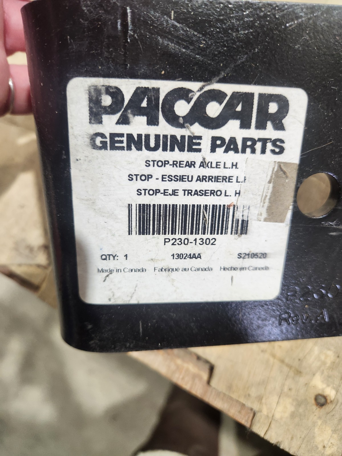 Paccar P230-1302 Stop-Axle Rear LH