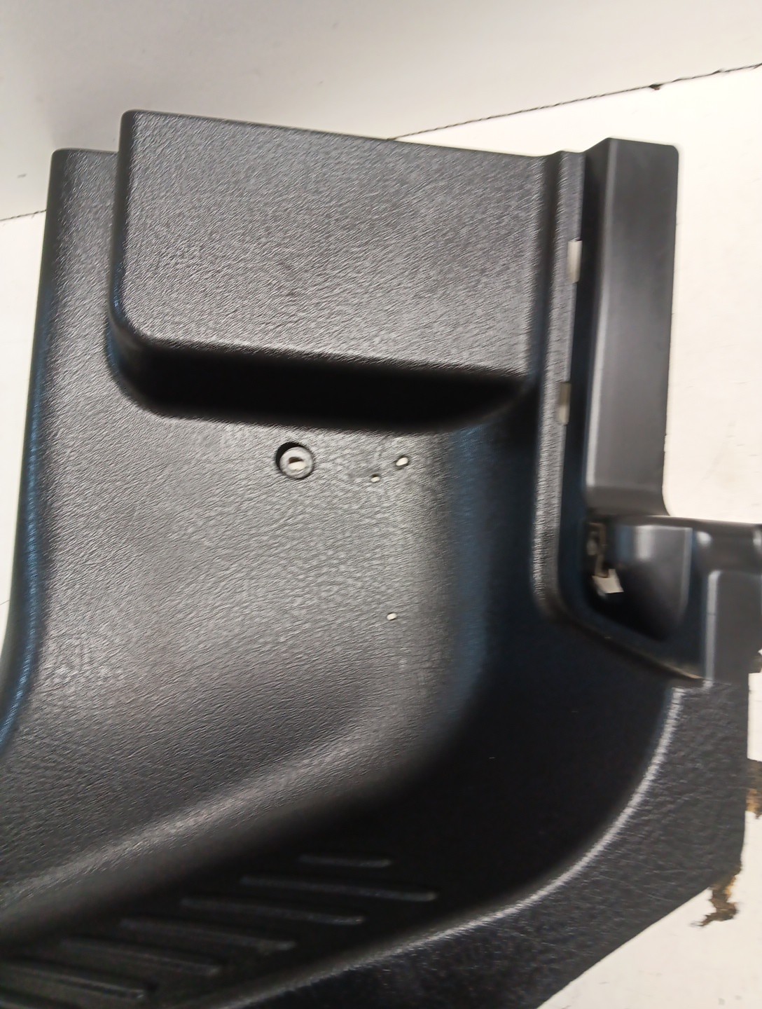 A18-53999-000 Body A Pillar Trim Panel for Freightliner, Item # 3057