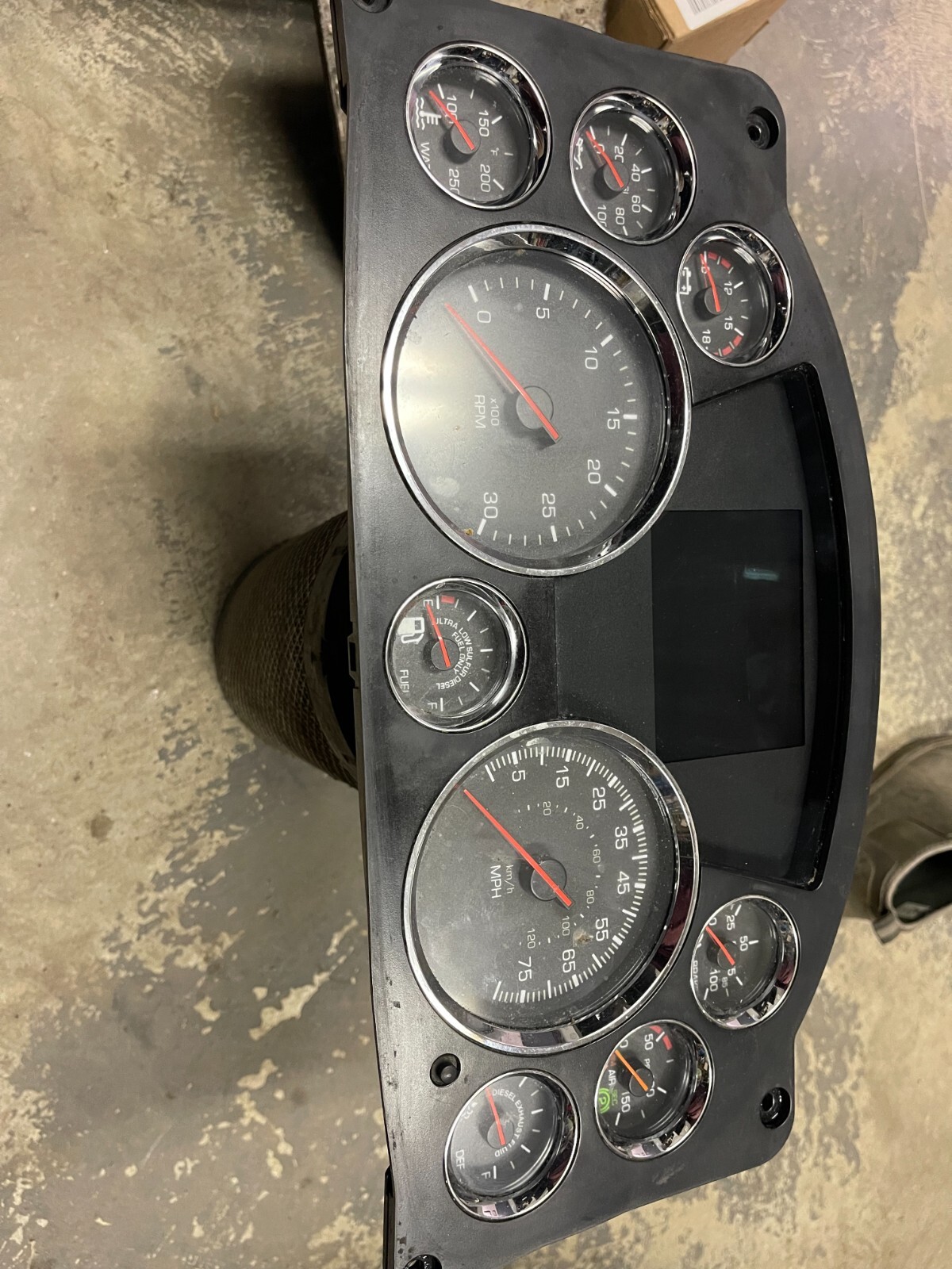 KENWORTH PACCAR Instrument Cluster Q43-1133-1-1-110 Q43113311110 30 Day Warranty