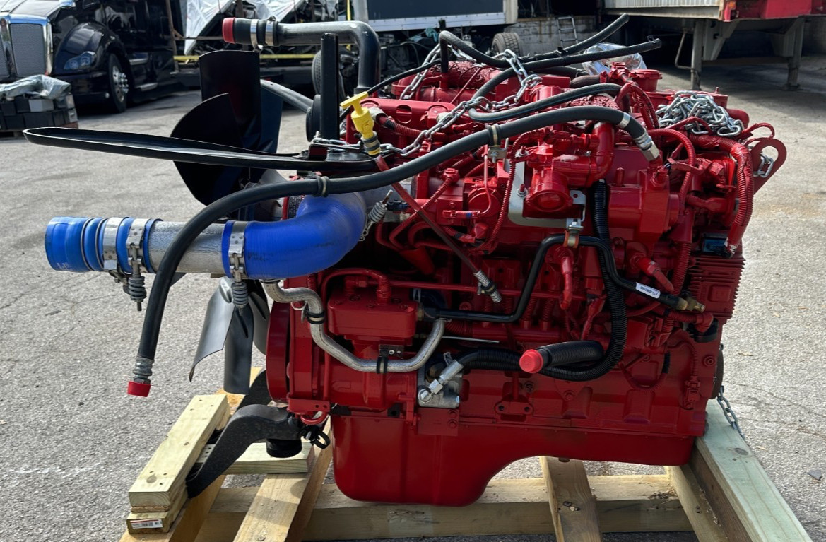 OEM Freightliner M2 112 Cummins 8.9L – L9N Engine 300hp 8K Miles on it 2023