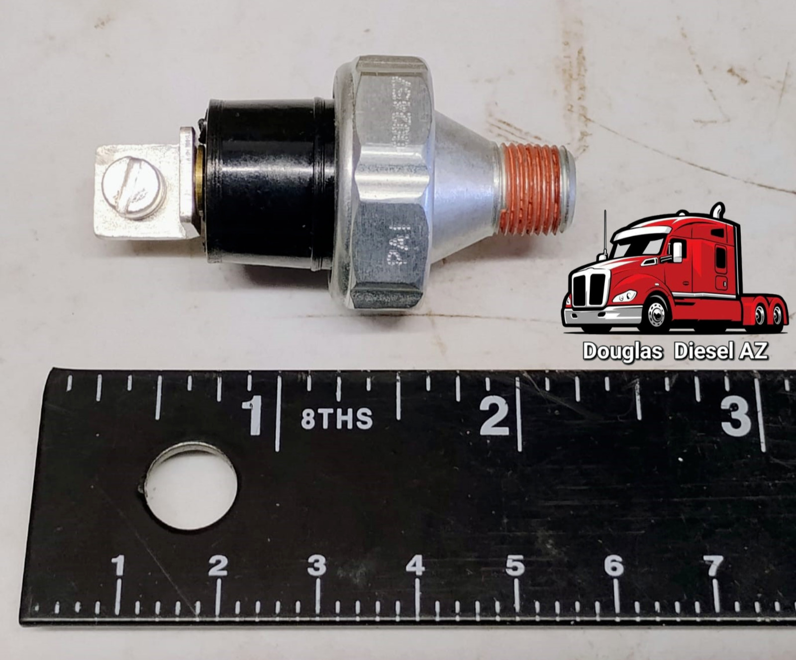 LOW AIR PRESSURE SWITCH 1/8in-27 NPT. PAI# 450551. Ref.# INTERNATIONAL 1658820C1