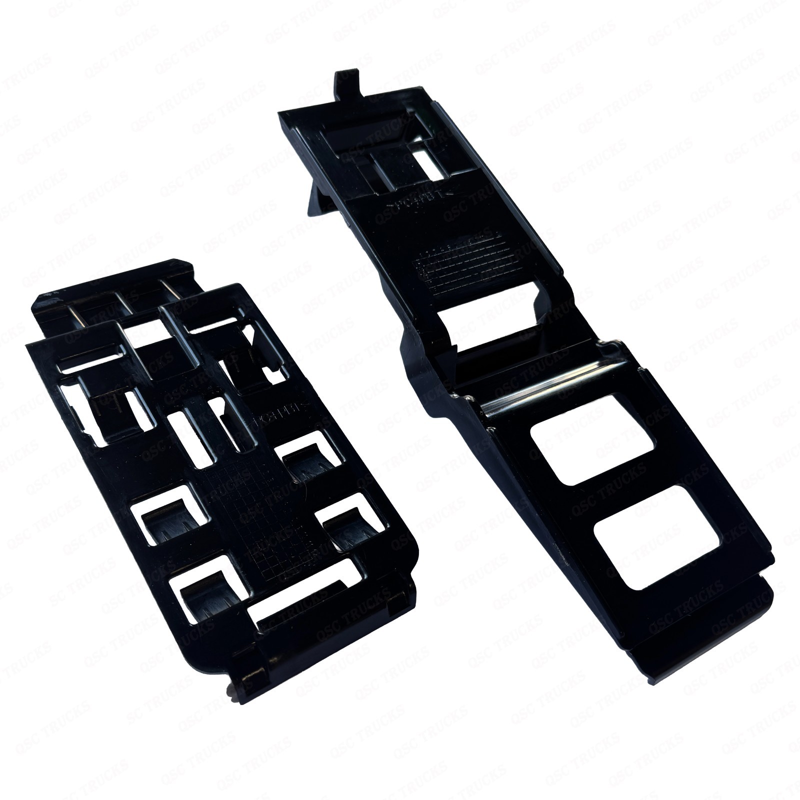 QSC Side Fairing Bracket Retainer compatible with Volvo Truck VNL 18 -25