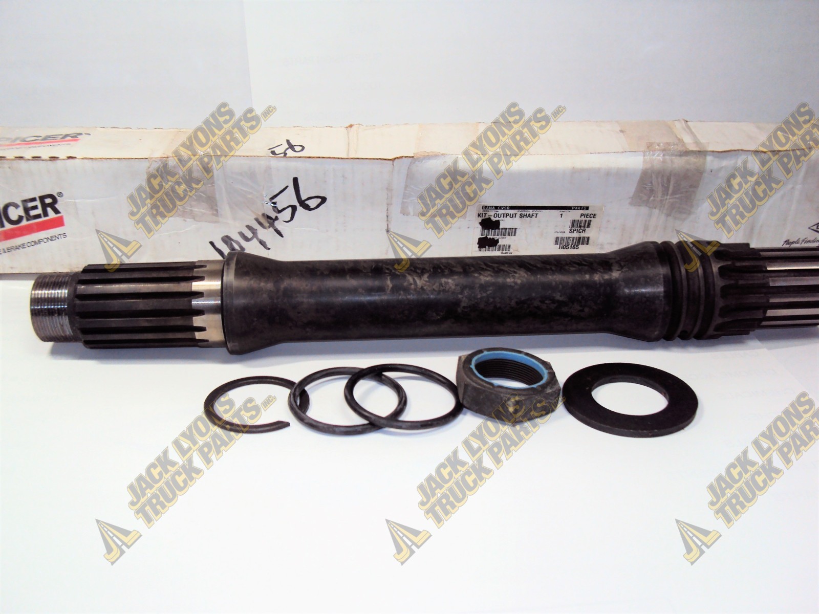 104456 New Eaton Dana Spicer OUTPUT SHAFT – OEM – New Old Stock