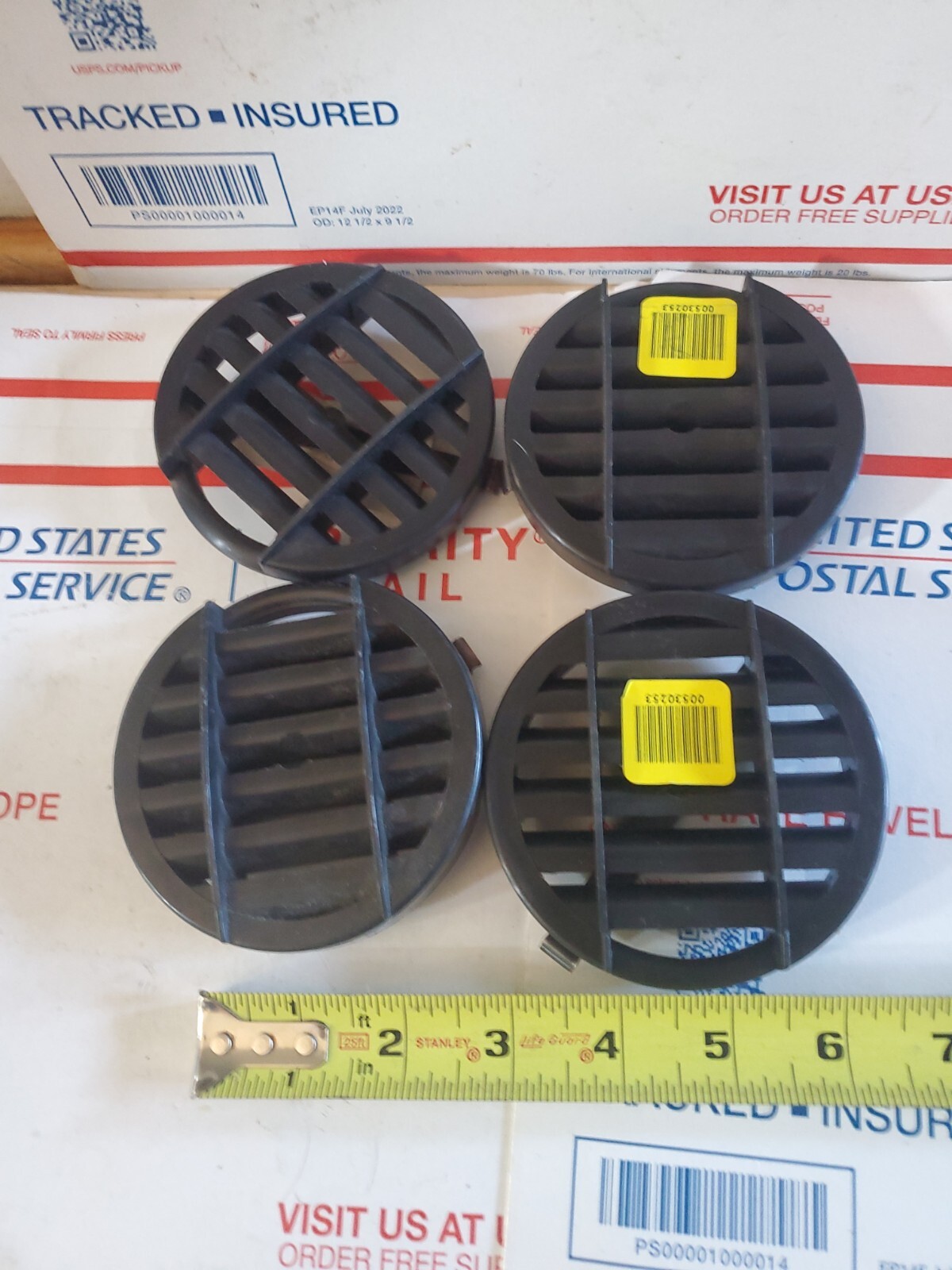 0530253 Bluebird Black Round Diffuser LOT OF 4 SHELF WEAR NEW , U4