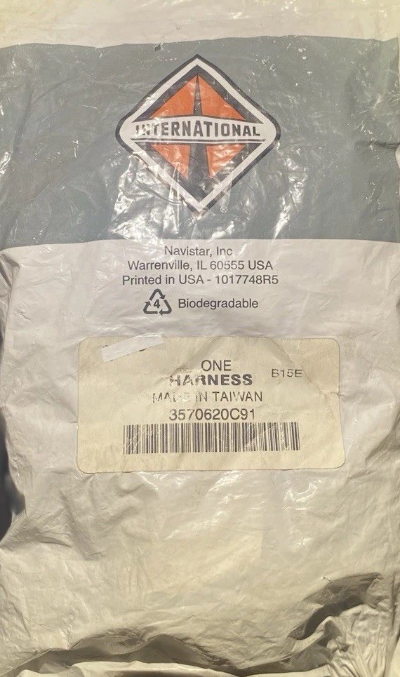 OEM International Navistar Clearance & Marker Light Wire Harness 3570620C91 (RH)