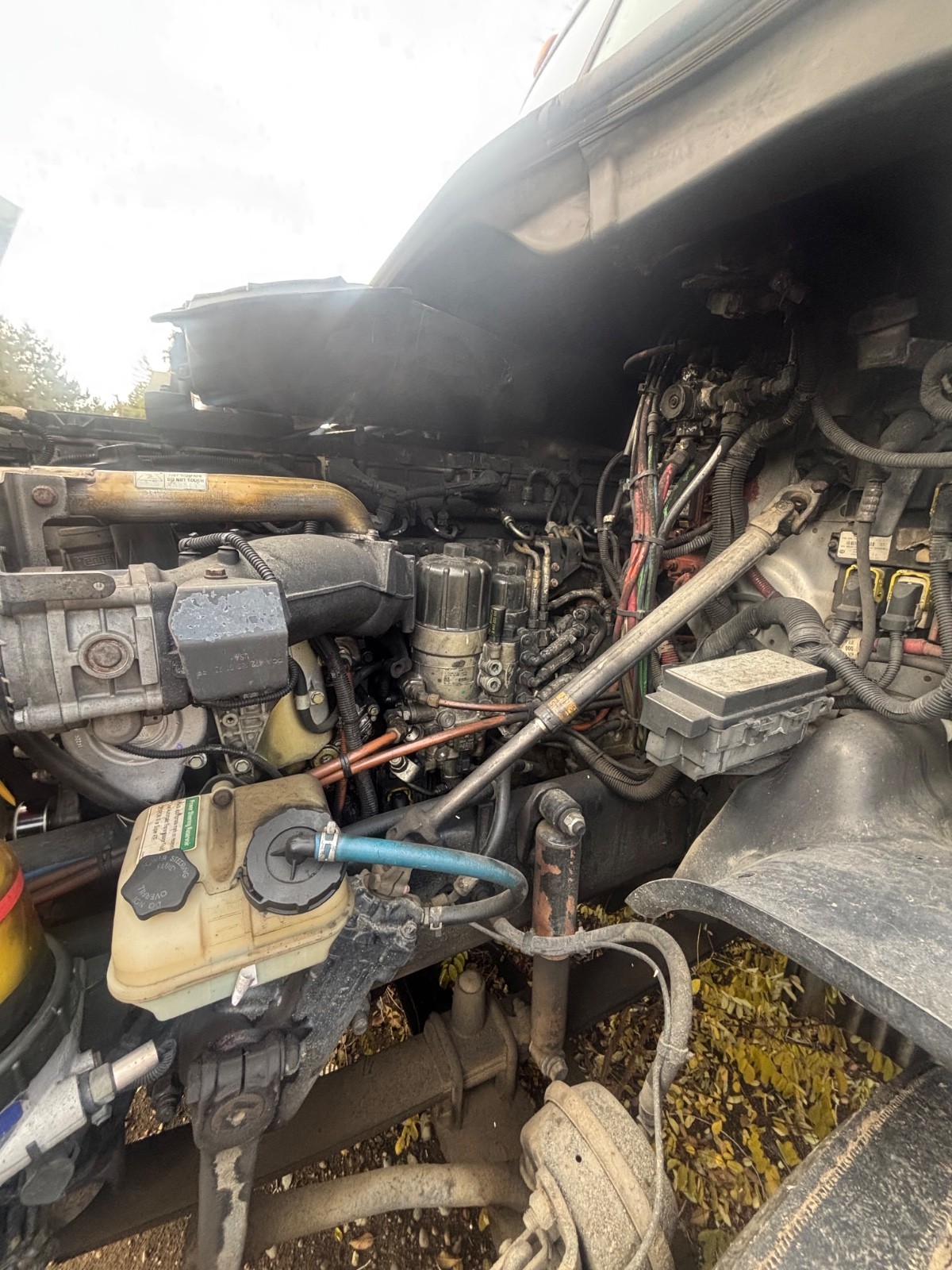 semi truck accessories and parts for 2009 freightliner cascadia