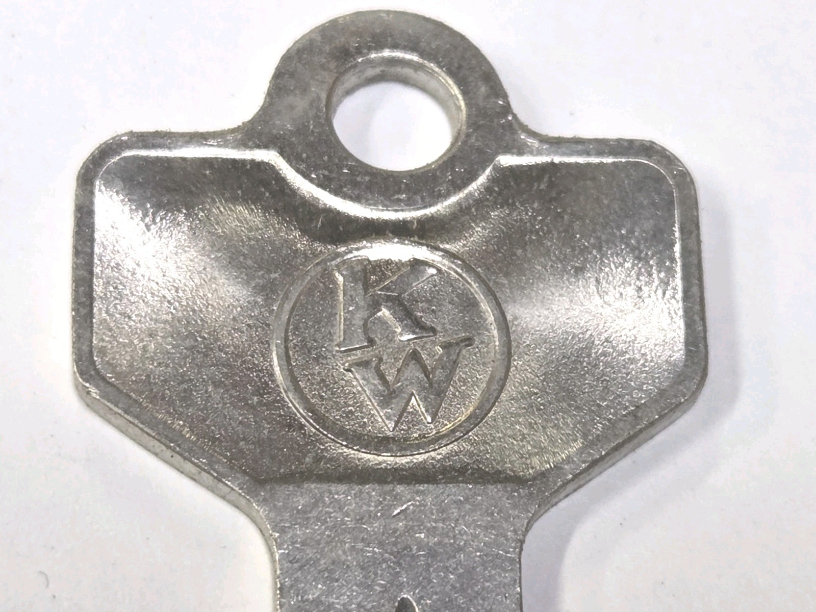 Vintage NOS 1978-93 Kenworth KW Logo Uncut Key Blank Semi Truck.