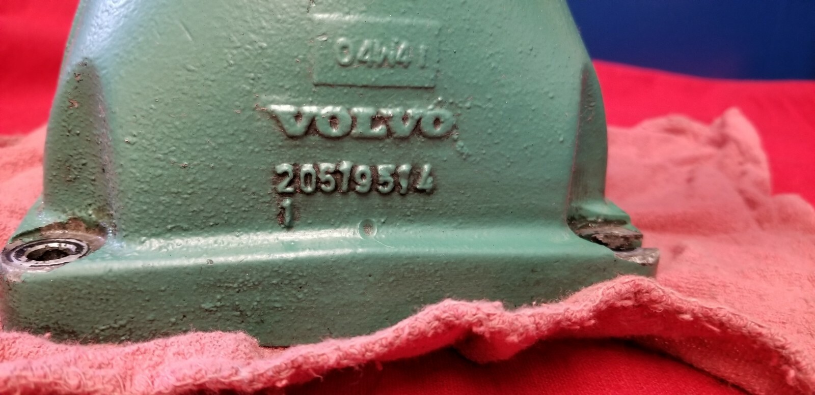 VOLVO INTAKE ELBOW , 20519514, manifold intake, air charger pipe