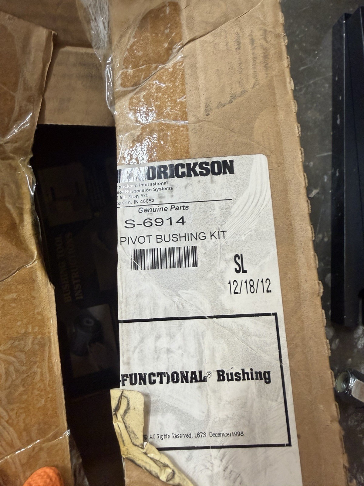 Hendrickson A-6914 Pivot Bushing Kit NOS *2 Sets*