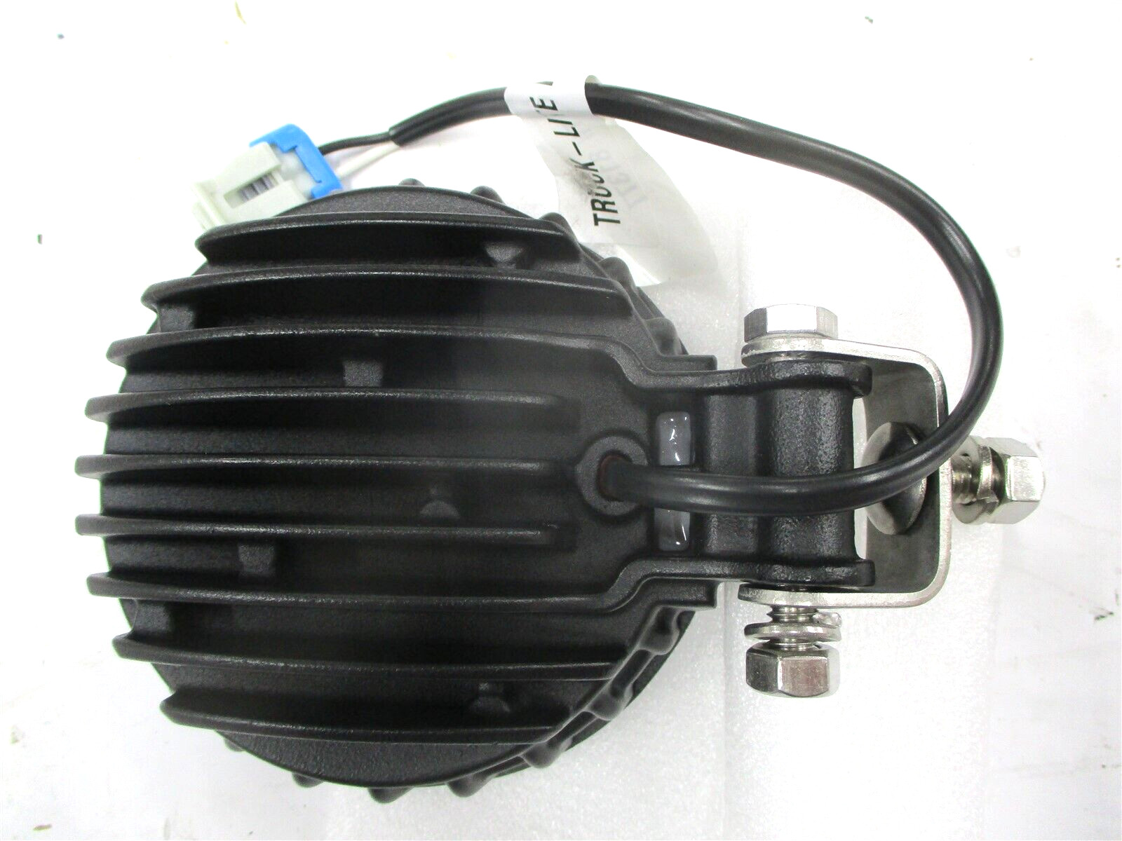 3682350C1 NEW INTERNATIONAL LED FLOOD WORK LIGHT STUD PEDESTAL MOUNTING
