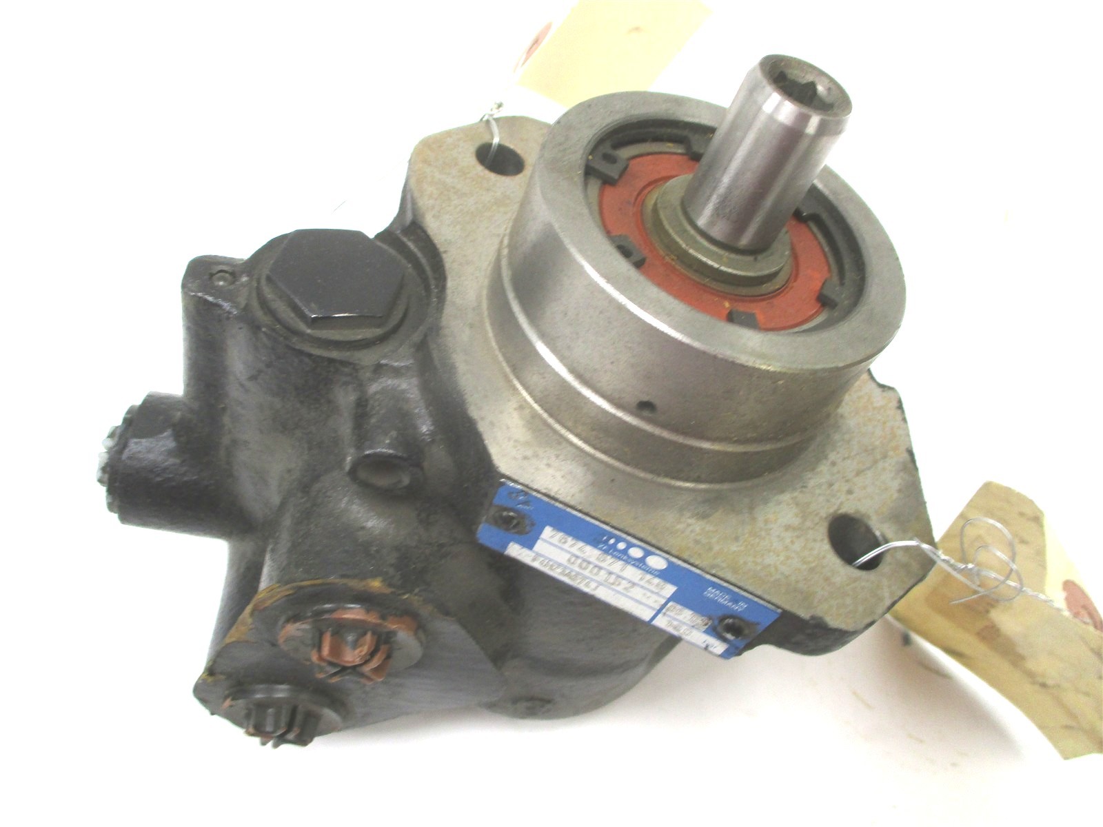 F4HZ-3A674-J REMAN FORD MOTORCRAFT POWER STEERING PUMP F600 F700 F800