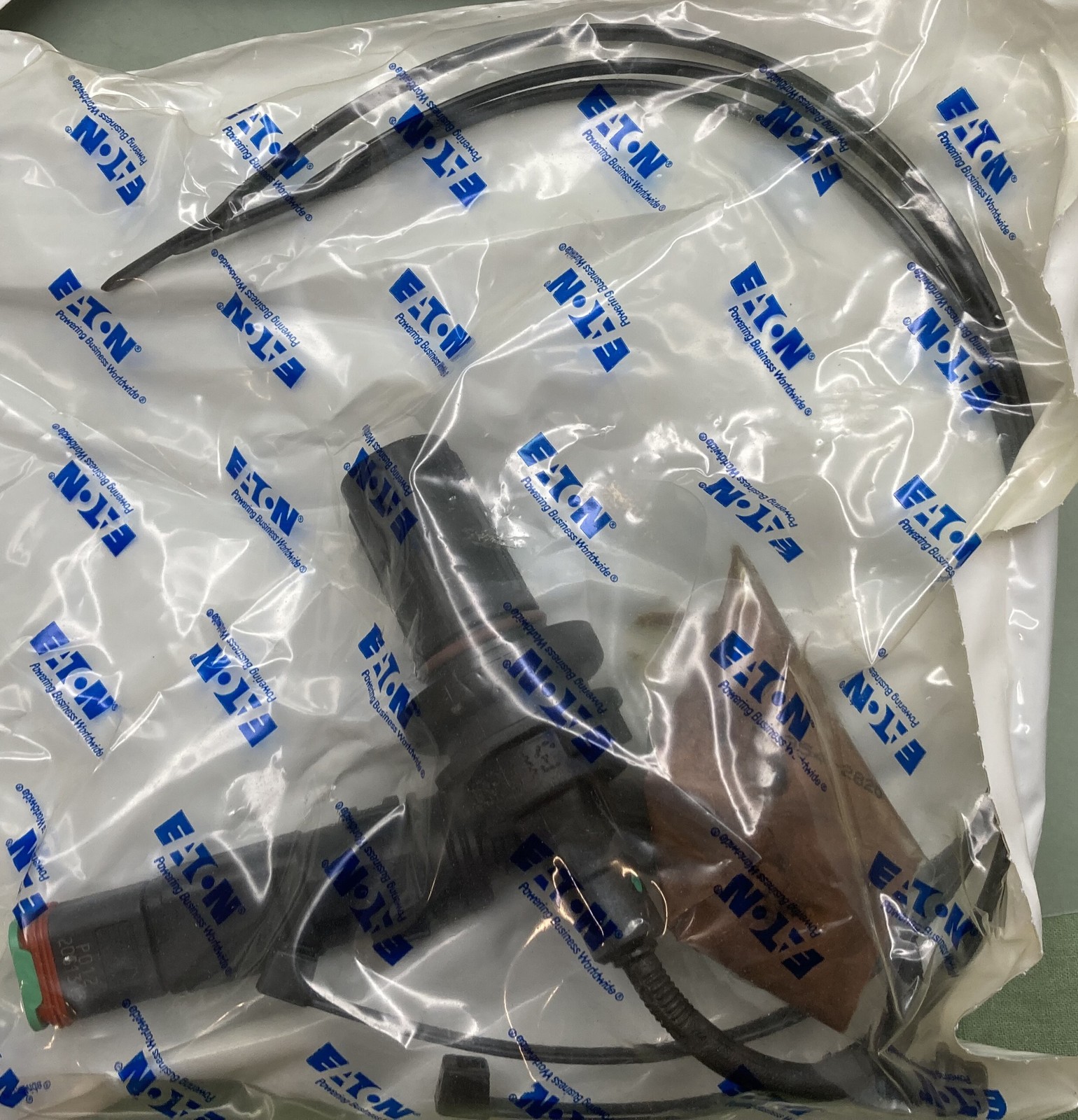 New Genuine Eaton K-4149 SPEED SENSOR