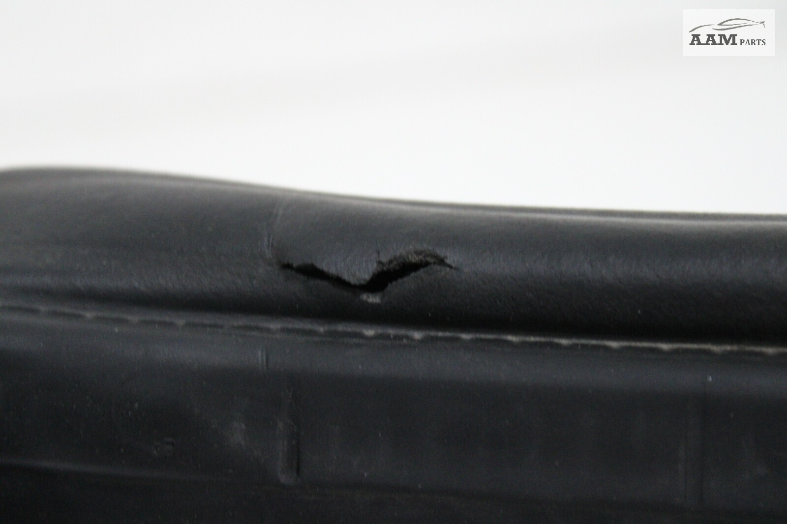 2018-24 FREIGHTLINER CASCADIA FRONT LEFT DRIVER SIDE DOOR WEATHERSTRIP SEAL OEM