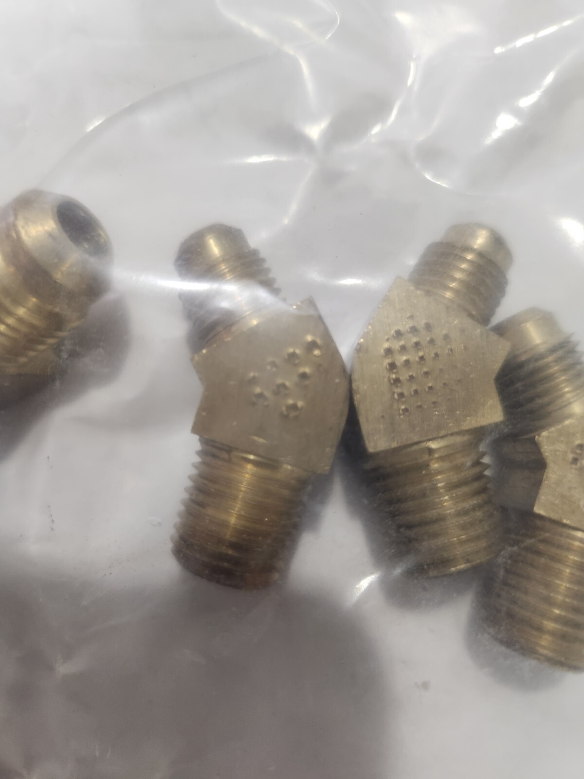 Qty 4**90435 Imperial 45° Flare Male Elbow, Brass, 1/4″ x 1/4″ (54X4X4)