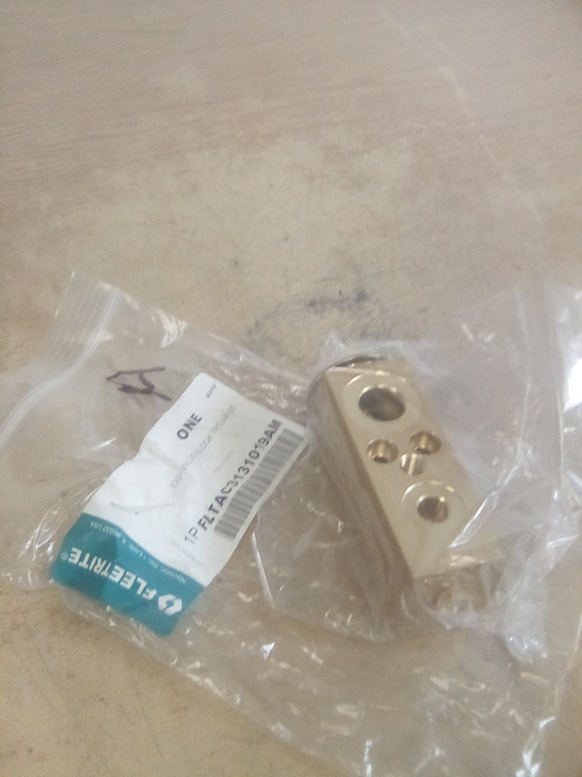 Fleetrite FLTAC3131019AM Expansion Valve