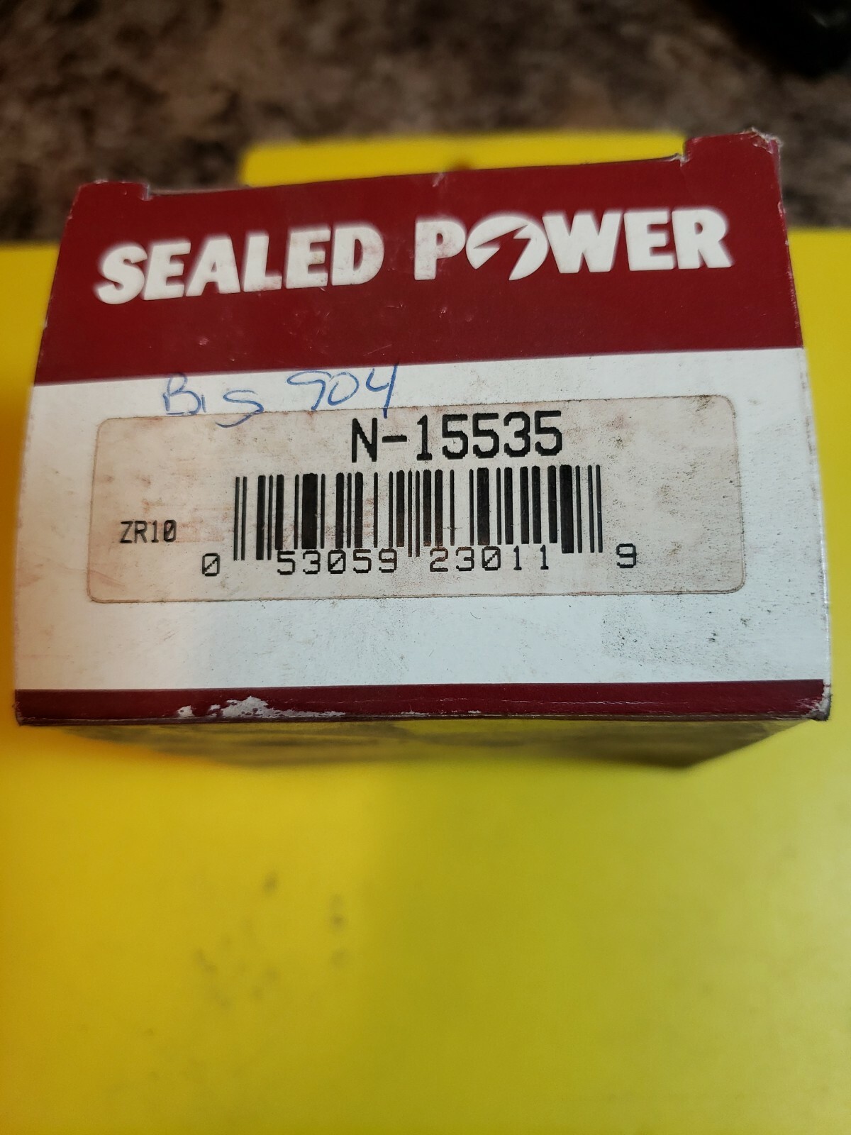 NOS GENUINE SKF CR OIL SEAL 15535 FAST AND FRIENDLY SHIPPER