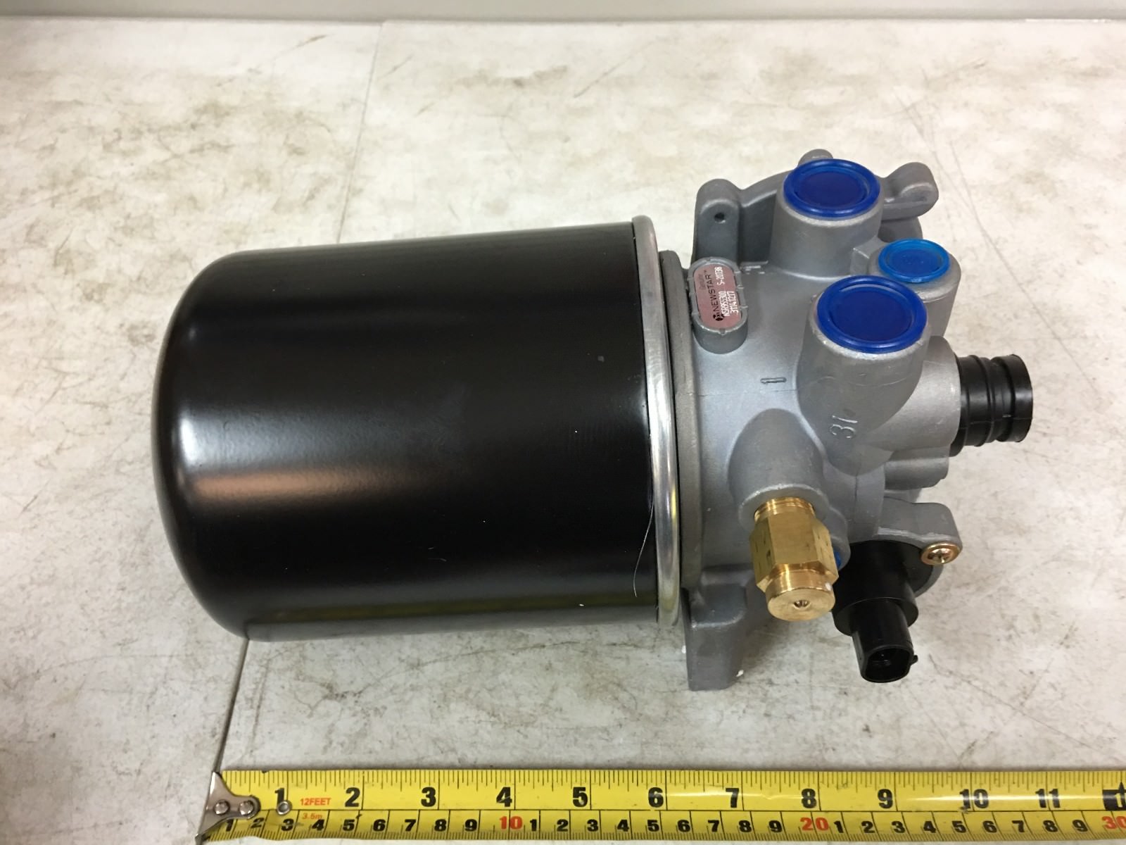 SS1200P Style Air Dryer S&S # S-20738 Ref. # Meritor R955300 R955079 4324130010