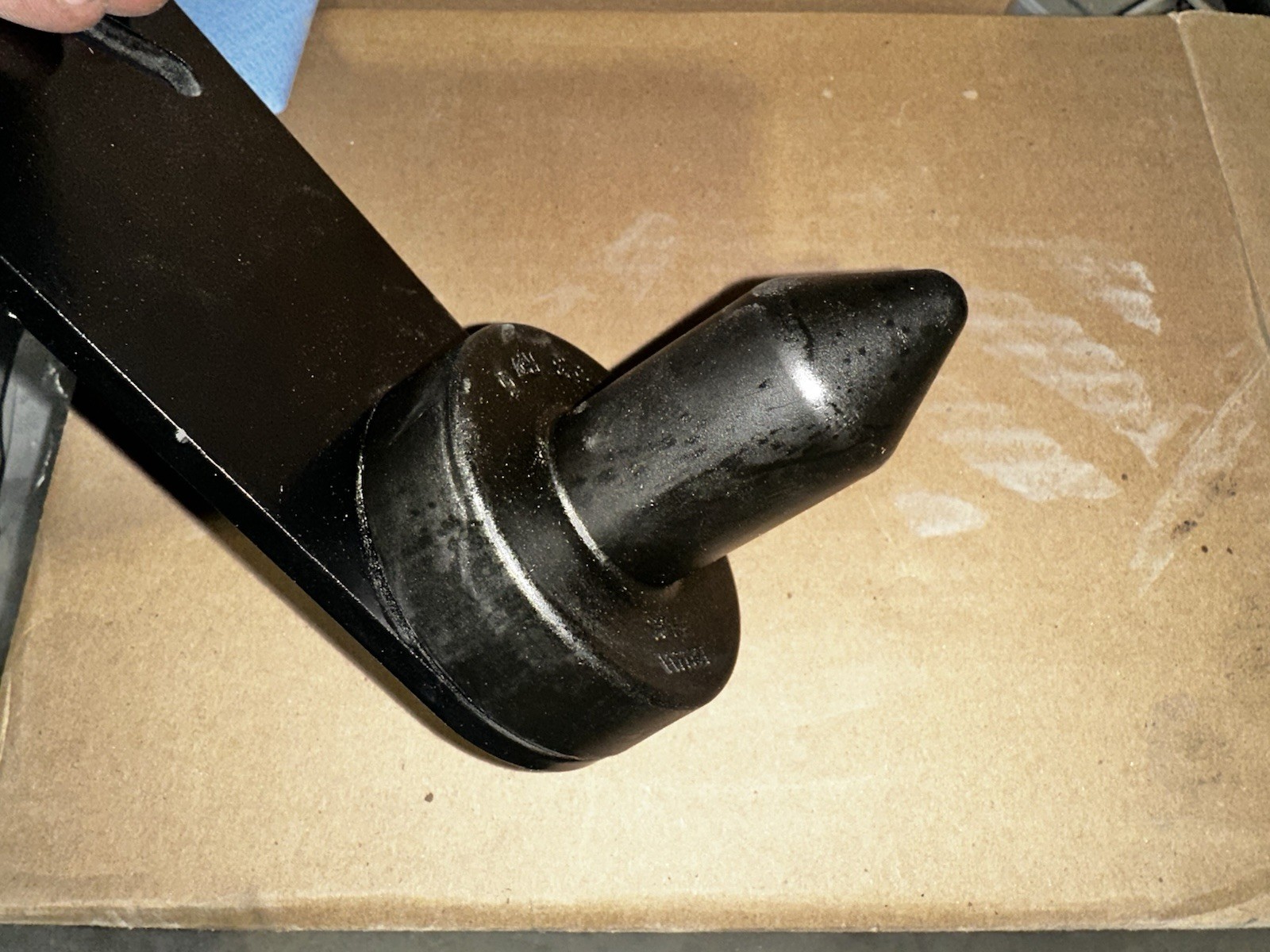 Hood Guide Pin Assembly L65-1013 – OEM – Kenworth – Big Rig World