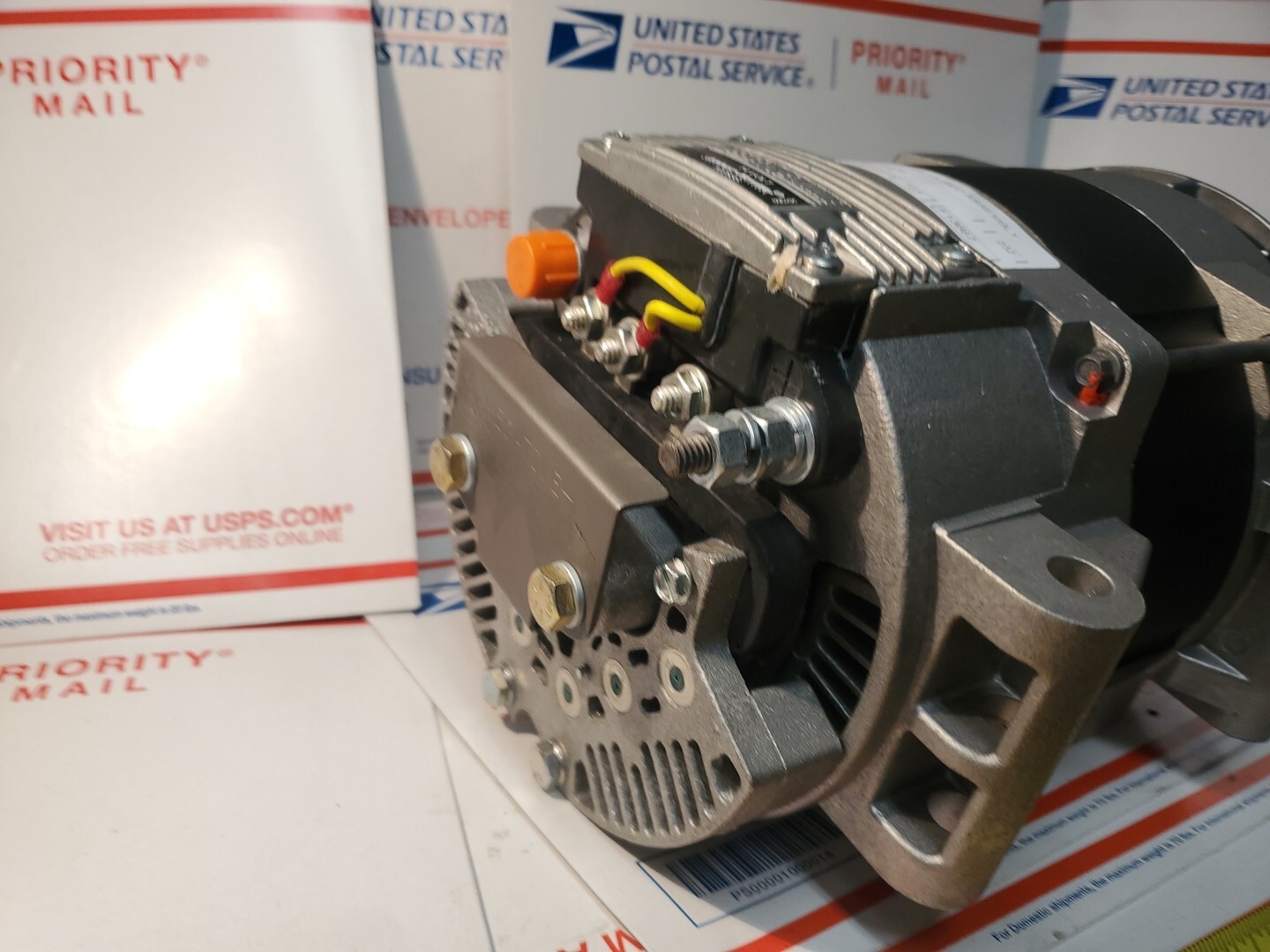 D&W 120-067-0008 D&W Remanufactured Leece Neville Prestolite Alternator 4900 ,T1