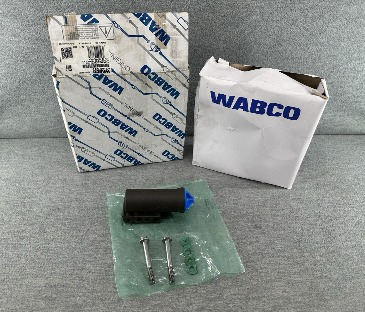WABCO 432-470-920-2 S4324709202 – GENUINE Air Governor Valve Plus Kit C4